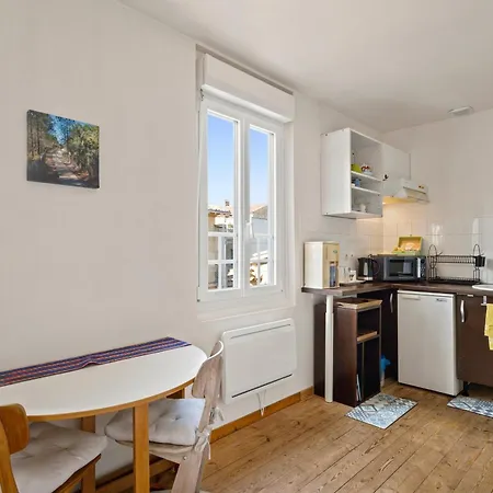 Bed & Breakfast Le Miroir Aux Fees Bordeaux